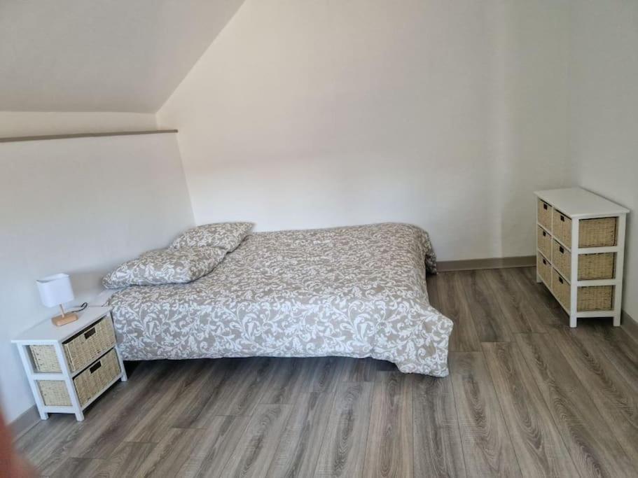 Appartement Au Milieu Des Vignes Thésée 외부 사진